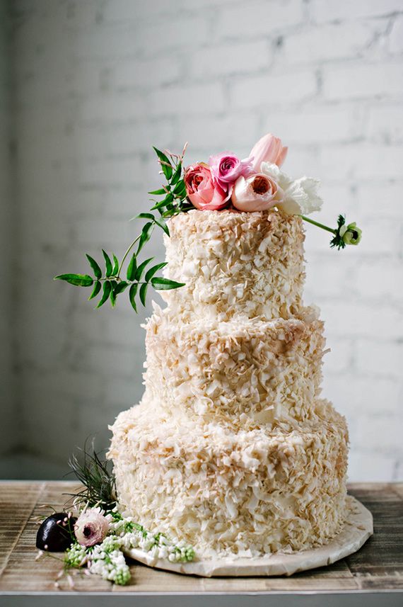 Coconut wedding cake