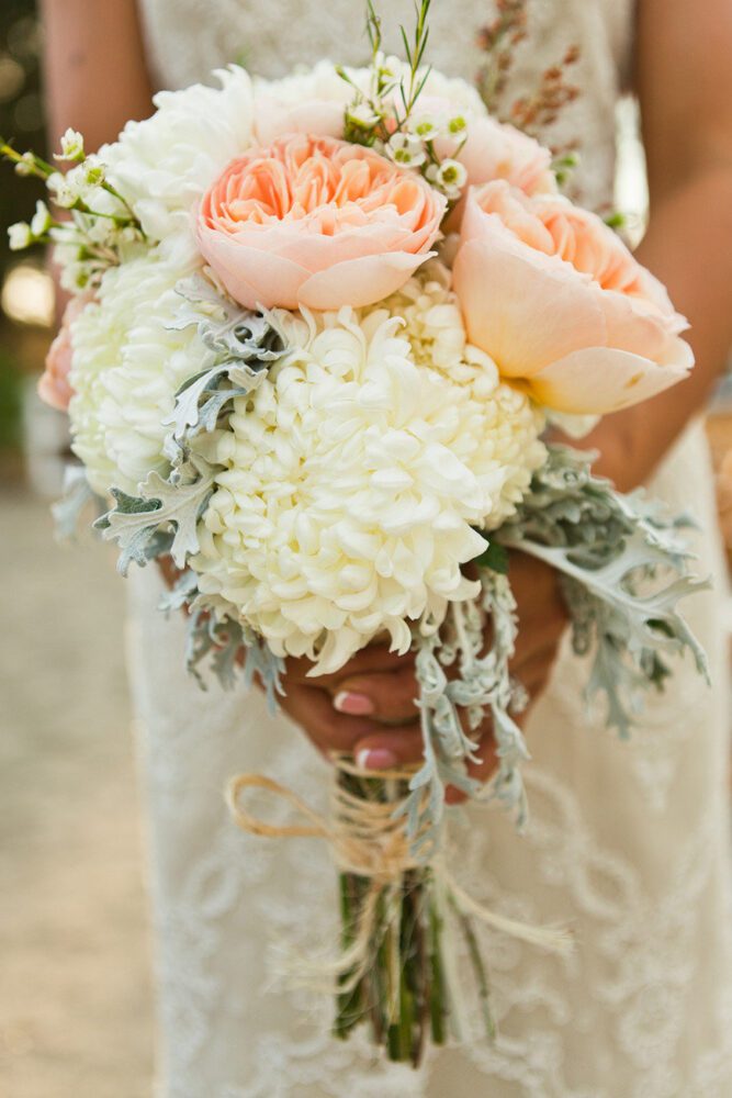 Wedding bouquet of chrysanthemums