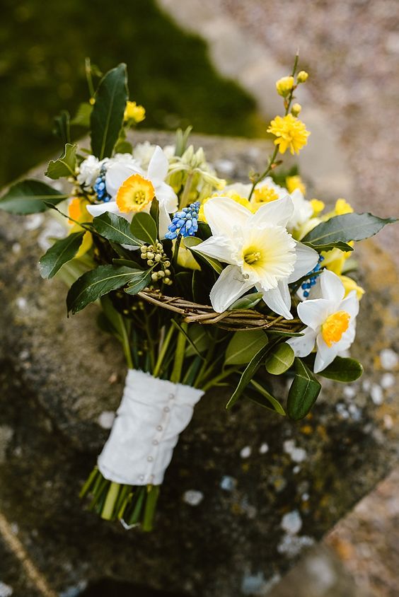 Wedding bouquet of daffodils