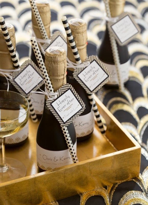 Champagne wedding favors