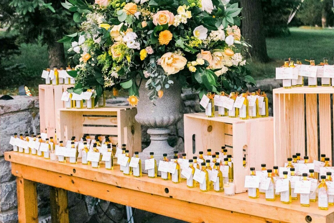 10 Wedding Favors Your Guests Won't Forget