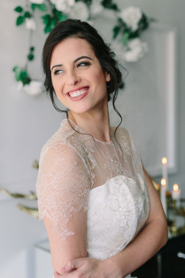 A beautifully minimal rustic meets soft romance bridal inspiration shoot in Toronto by Aspyn & June Wedding Collective