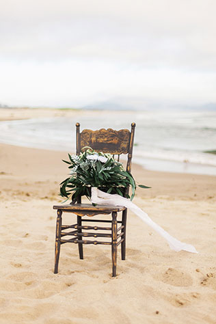 A bridal inspiration shoot on Cape Kiwanda Beach with a siren of the sea theme by Ava Maria Photography