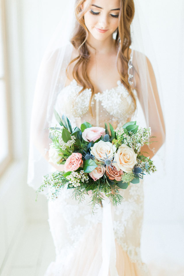 A dreamy, classic ivory bridal session at an all-white wedding venue in North Texas by Ella Burgos