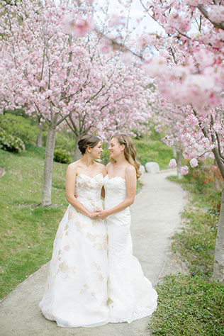 A Romance in the Cherry Blossoms is a same-sex styled bridal shoot at the Japanese Friendship Garden in San Diego by heidi-o-photo