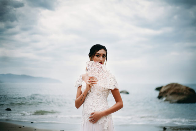 Spectacular Spanish inspired bridal portraits on the stunning coast of Oregon | Marcela Garcia Pulido Photography