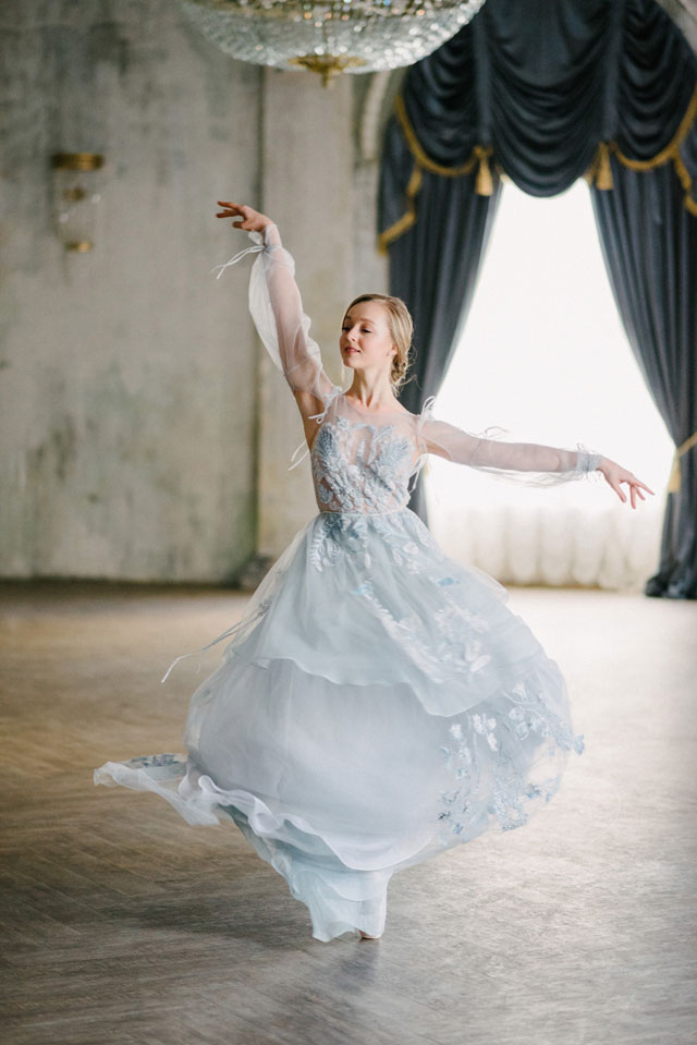 The Dance of Spring is a breathtaking ballet inspired bridal styled shoot in St. Petersburg, Russia by Olesya Ukolova Photography