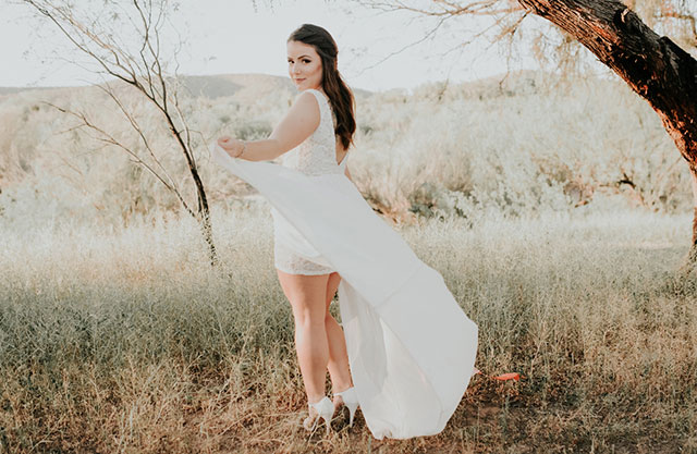 A free-spirited and romantic wild bluff bridal inspiration shoot in Mesa by Rustic Moon Photography