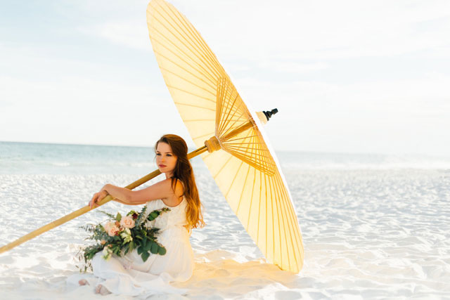 A gorgeous boho bridal styled shoot on the Emerald Coast of Florida by Sara-Lane & Stevie