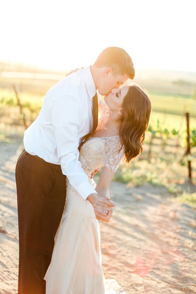 A whimsical yet romantic winery wedding inspiration shoot in Eastern Washington by Alex Lasota Photography