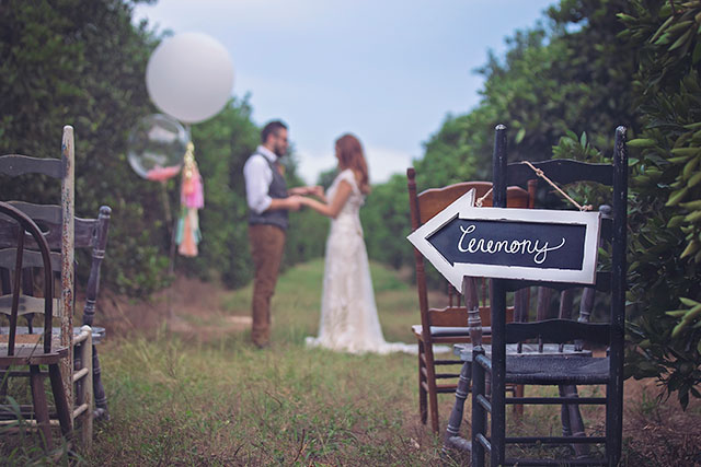 A cheerful and vibrant orange grove wedding inspiration shoot in Florida | Ashley Sanchez Photography and Yasmen Katrina Events