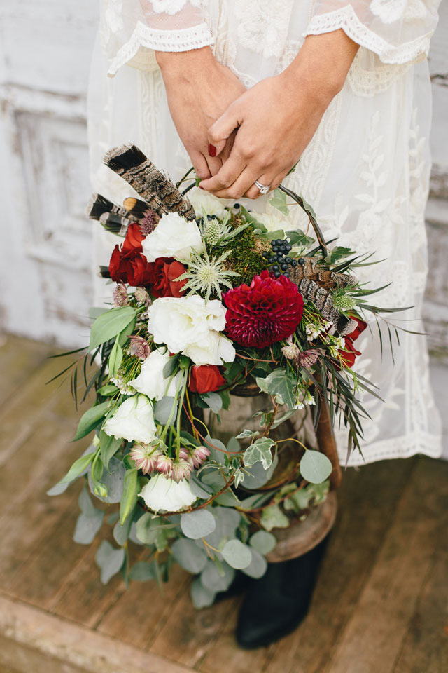 A romantic autumn wooded wedding inspiration shoot with vintage details by Bear & Sparrow Photography