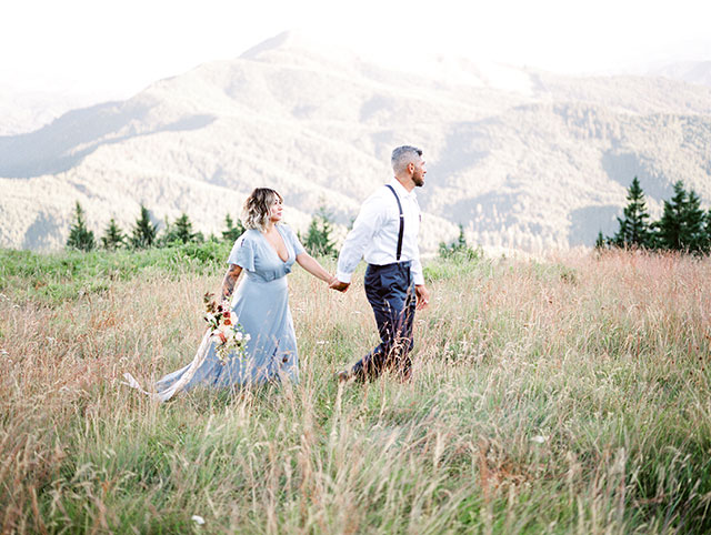A simple yet stunning mountaintop styled elopement with lush floral designs and fresh fruit by When She Knew Photography