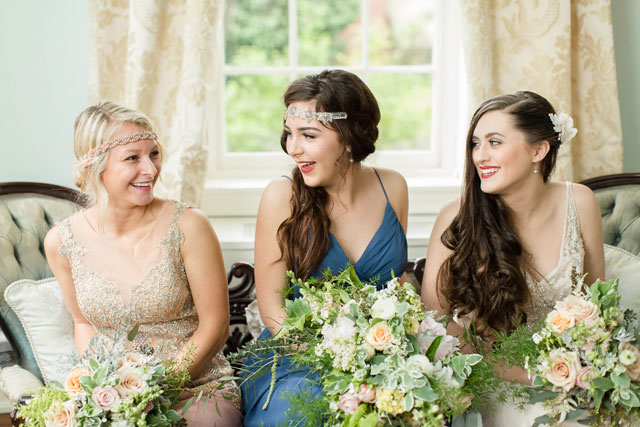 A classically elegant 1940s vintage wedding styled shoot in the historic town of Warrenton, Virginia by Candice Adelle Photography