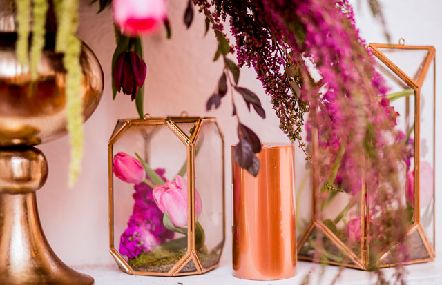 A marble and copper wedding inspiration shoot inspired by home design trends, featuring florals dripping in color, by Cat Lemus Photography & Cinema