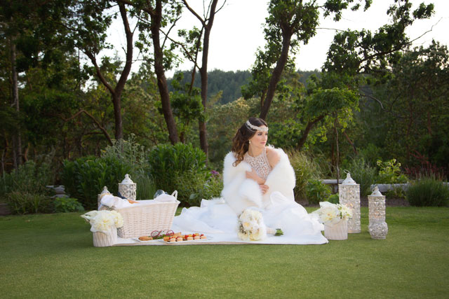 A glam all white picnic wedding styled shoot inspired by Diner en Blanc by Deanna McCollum Photography