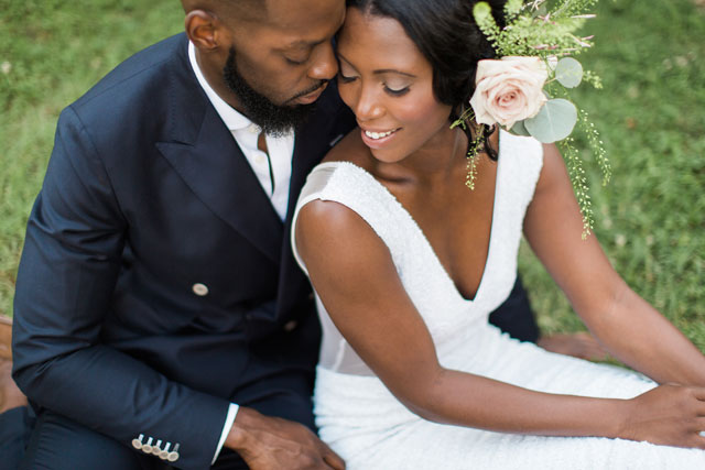 A quiet and intimate garden elopement inspiration shoot in Washington D.C. by Elle Danielle Photography