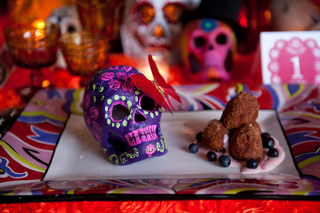 A vibrant calavera (sugar skull) wedding inspiration shoot at the Maitland Art Center // photos by In Style Imagery: http://www.InStyleImagery.com || see more on https://blog.nearlynewlywed.com