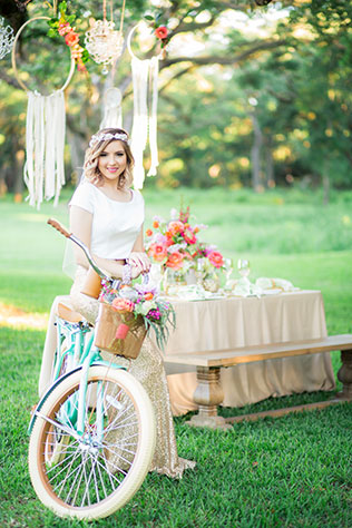 A chic boho watercolor wedding styled shoot in Texas with vibrant florals and a gold two-piece wedding dress by Jessica Pledger Photography