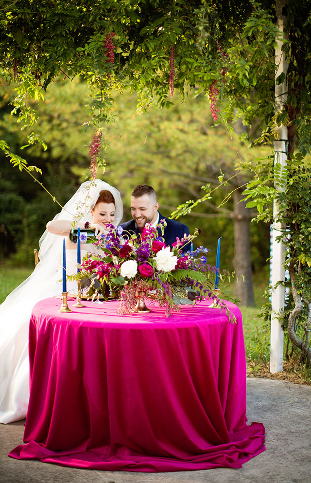 An autumn jewel toned styled wedding at a glass house in Big Grove Forest by Kaula Marie Photography