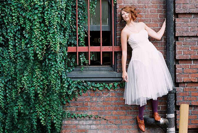 An urban elopement styled shoot with a touch of DIY whimsy in downtown Portland | Kel Ward Photography: http://www.kelwardphotography.com
