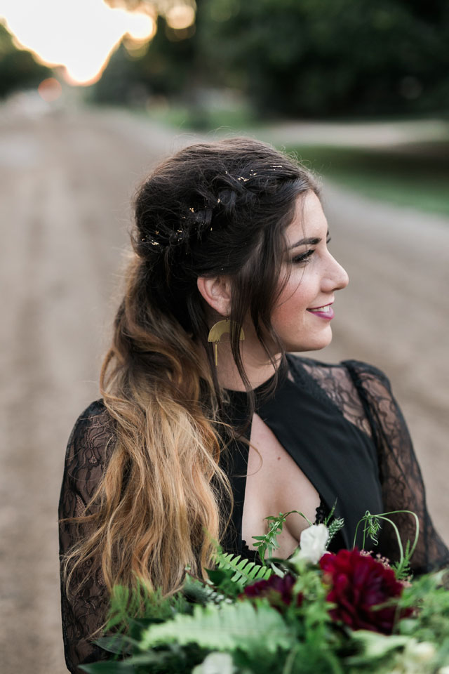 A chic and moody dark romance wedding inspiration shoot with a nontraditional black wedding dress by Kerby Lou Photography and Curtsy & Bow Events