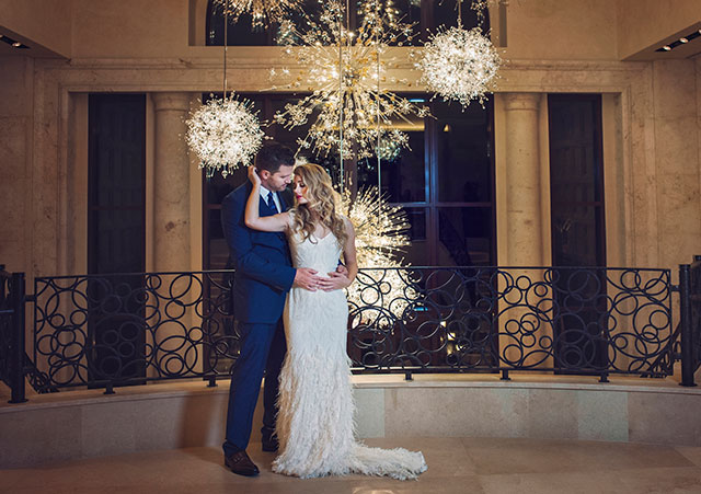 An editorial shoot featuring summer and fall bridal trends such as colored wedding gowns, metallics and more | KV Photography: http://www.kvphotographyonline.com