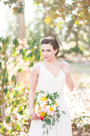 A beautiful springtime styled shoot with elegant calligraphy, stunning florals and organic details | Lauren R Swann Photography: http://laurenrswann.com