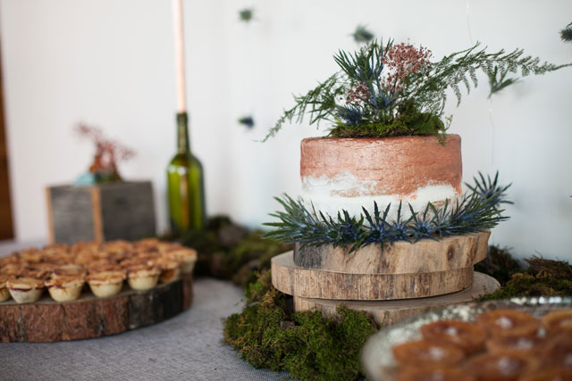 An inspired palette of copper and dusty blues set at the River Market Event Place | Morgan Miller Photography: http://www.morganmiller.photography