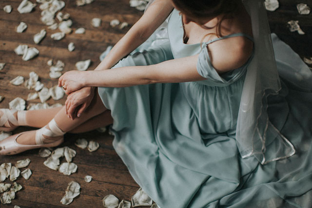 A ballet-themed veils en pointe wedding inspiration shoot with two bridal looks by N. Kristine Photography