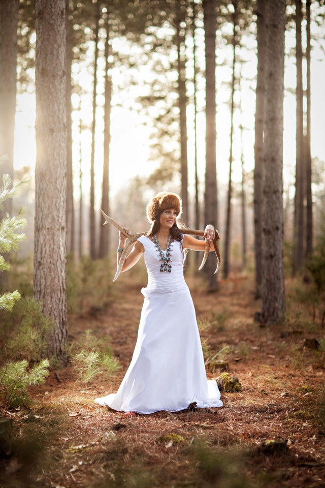 A rustic and bohemian bridal inspiration shoot in the pine plantations of Northern Wisconsin | ON3photography: http://on3weddingphotography.com