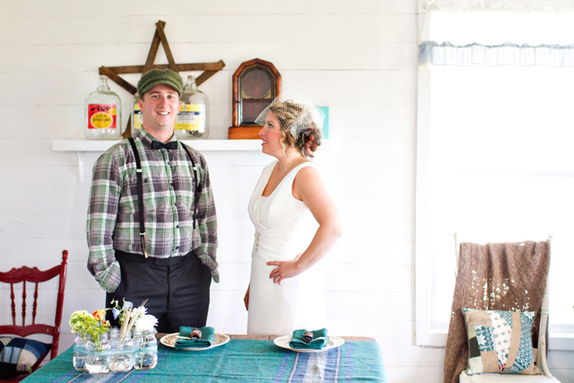 Cozy and sweet handmade fall wedding inspiration in New Brunswick with DIY details // photos by Shannon May Photography: http://shannonmayphotography.com || see more on https://blog.nearlynewlywed.com