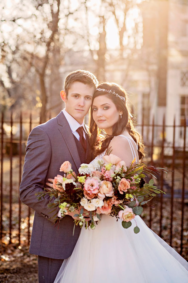 A stylized shoot featuring vintage romance at the Pettengill-Morron House by Shelby Photography