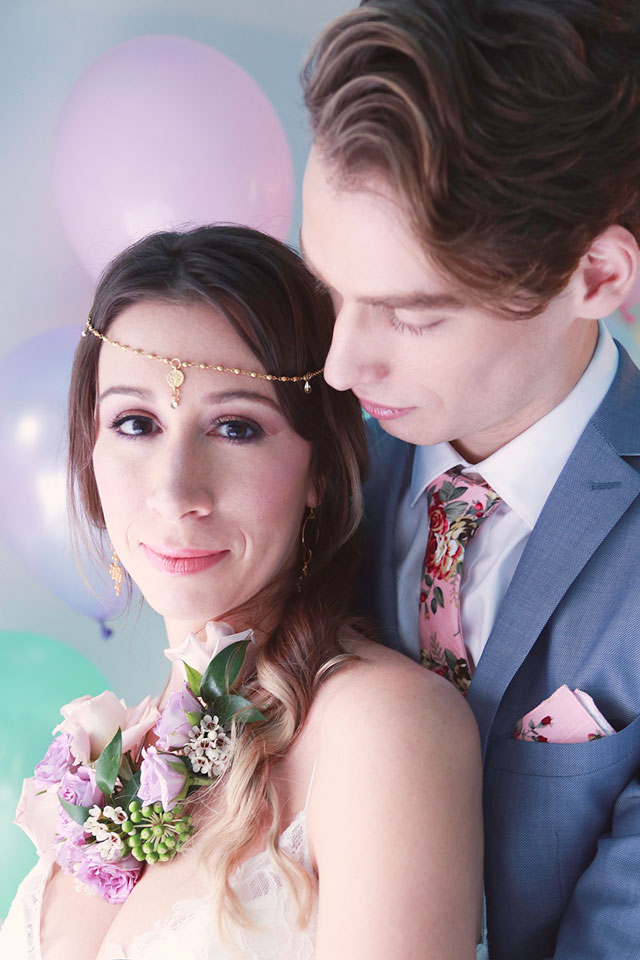 A whimsical styled unicorn elopement with a pastel rainbow palette and adorable desserts by Sisi Photo