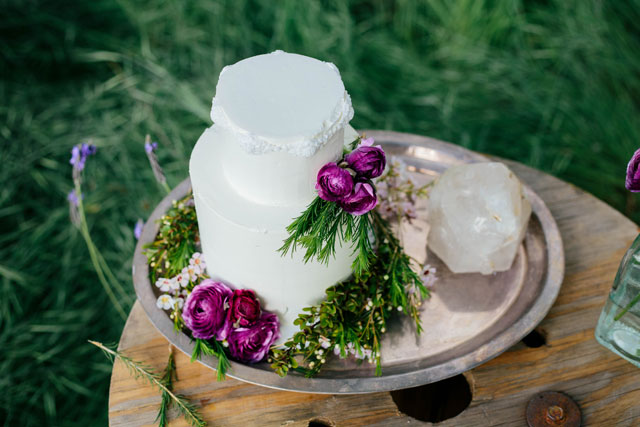 A desert elopement styled shoot in Arizona's Cave Creek including a horse and a natural palette of cream, green and lavender by Taylor Bellais Photography and Desert Whim