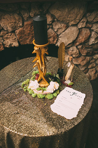 A moody, autumnal Game of Thrones styled shoot | Thirty Three and a Third: thirtythreeanda3rd.com