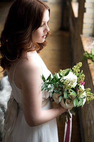 A moody and bohemian jewel toned wedding inspiration shoot in Canada by Verveine Studios