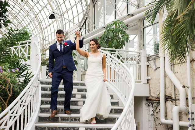 A romantic springtime navy and blush Franklin Park Conservatory wedding by Adam Lowe
