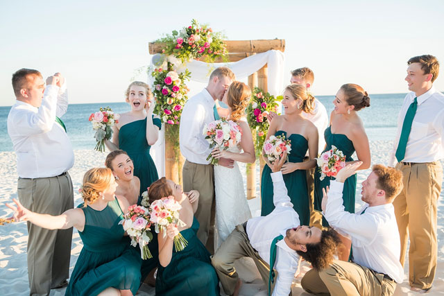 An elegant teal oceanside wedding in Gulf Shores by Aislinn Kate Photography
