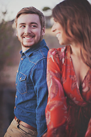 A vintage Ford engagement session at sunset in Huntington Beach // photo by Amanda Patrice: http://www.amandapatrice.com || see more on https://blog.nearlynewlywed.com