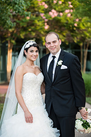 An elegant and lavish pink Virginia wedding fit for a princess | Amber Kay Photography: http://www.amberkayphoto.com