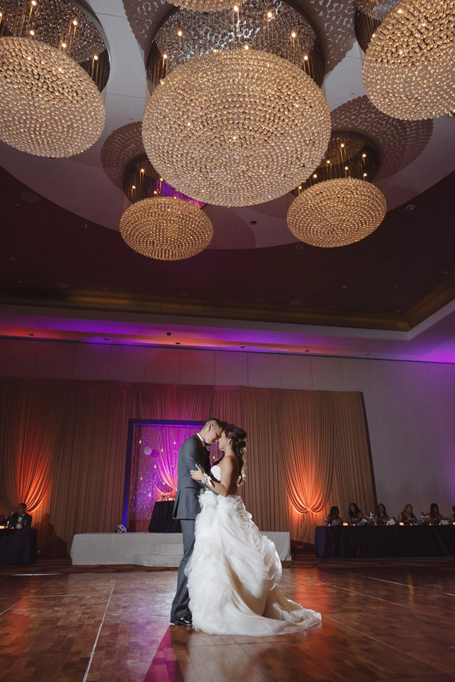 A luxe purple wedding in Chicago with a church ceremony and lavish reception by Amy Aiello Photography