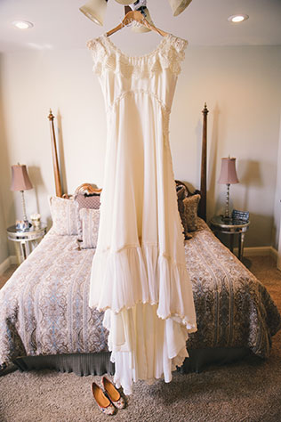 A fun and quirky wedding at the Abita Mystery House | Andrea Mabry Photography: http://www.andreamabryweddings.com