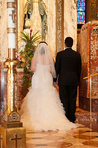 A black tie luxe wedding in Chicago | Annie Steele Photography: http://www.anniesteele.com