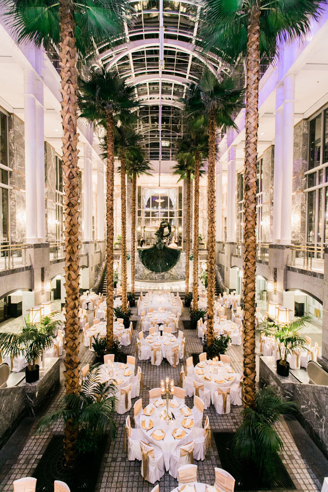 A stunning ivory, black and gold winter wedding | Artistrie Co.: http://www.artistrieco.com