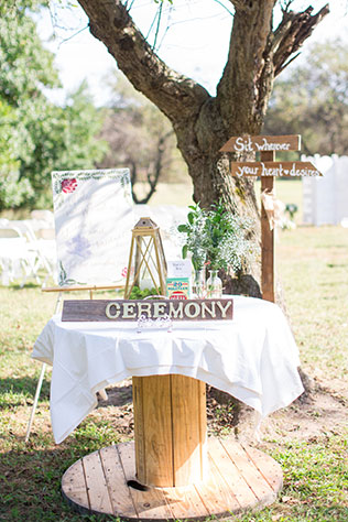 A Colorado inspired bohemian wedding in New Jersey with rustic details by Ashley Mac Photographs