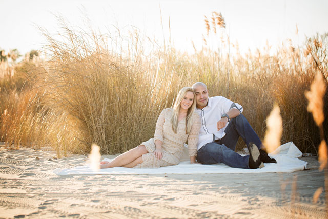 A cozy and romantic engagement session on the quiet beaches of Hampton Roads | Ashley Peterson Photography: http://www.ashleypetersonphotography.com