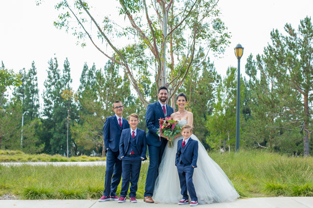A vibrant Orange County wedding with gorgeous florals and an urban vibe by Ashley Strong Photography