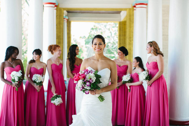 A chic ivory and pink wedding with Mexican heritage in St. Louis // photos by Carretto Studio Photography: http://carrettophoto.com || see more on https://blog.nearlynewlywed.com