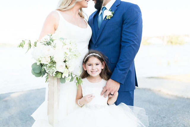 A professional florist's glamorous white peony filled wedding by Casey Albright Photography and everyone deserves flowers